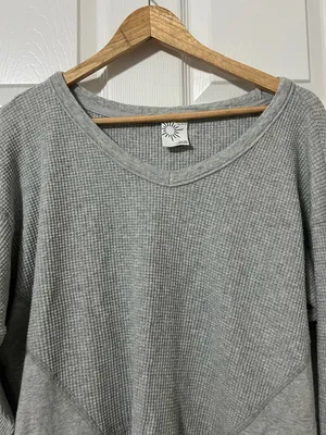 OFFLINE By Aerie Wow! Waffle Oversized Long Sleeve Top Size XS Heather Gray thumbnail 4
