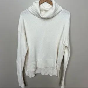 ANTHROPOLOGIE Blair Slouchy Turtle Neck Sweater in Cream Off White Size Medium thumbnail 3