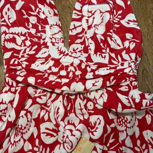 Y2K Moda Red Floral 100% Silk Halter‎ Dress Ruched Waist Size 4 Romantic flowy thumbnail 13