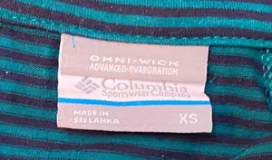 Columbia Workout/Hiking Top Size XS thumbnail 3