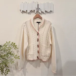 Jacquie The Label Tarrah Cable Knit Toggle Button Cream Cardigan Pink Trim thumbnail 2