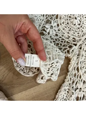 Kendall & Kylie Y2K Ivory Crochet Knit Floral Boho Top Size S Beach Coastal thumbnail 4