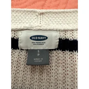 Old Navy Sweater Size PS thumbnail 3