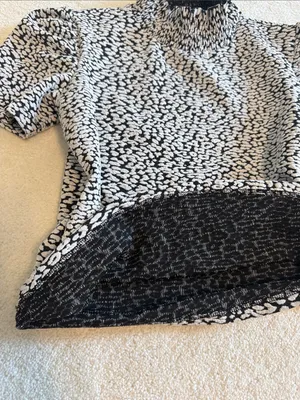 Zara Black & White Leopard Textured, Patterned Short-Sleeve Mock Neck Shirt thumbnail 4