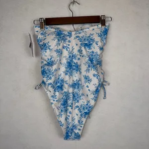 Wild Fable Floral One Piece Swimsuit Women S Blue White Ruched Toile Coquette thumbnail 3