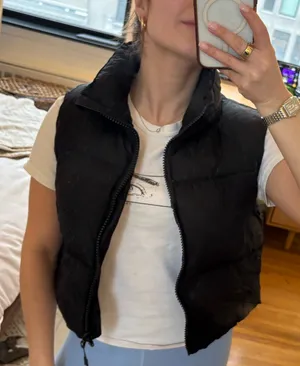 Abercrombie Crop Puffer Jacket thumbnail 3