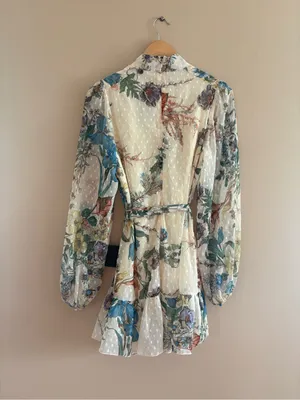 Lulus Ayame Ivory Floral Swiss Dot Balloon Sleeve Mini Dress Size Medium NWT Tie thumbnail 4