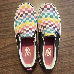 Vans Multicolored Checkered Missy 5 Slip On Shoes thumbnail 5