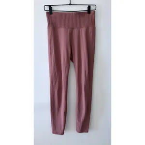 VUORI Rib Studio Marsala Pink High Rise 7/8 Leggings Womens Medium thumbnail 3