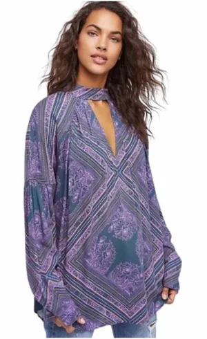 Free People Walking on a Dream Purple V Neck Tunic Small thumbnail 1