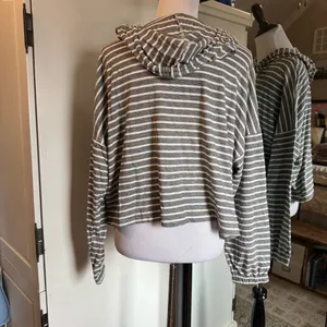 By Together Large Striped Cropped Sweatshirt thumbnail 3