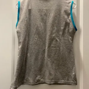 Sleeveless Cotton Top Size L, Gently Worn Gray Size L thumbnail 3