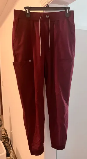 Fabletics Scrub Pants thumbnail 1