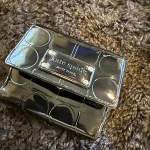 Kate Spade New York Black Patent Leather Credit Card Wallet thumbnail 3