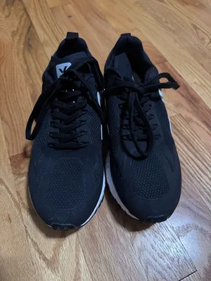 VEJA CONDOR MESH BLACK and WHITE Sneakers size 7 thumbnail 2