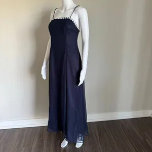 VTG 90’s Chiffon Layered Maxi Dress With Silver Flower Beaded Trim Prom Navy thumbnail 3