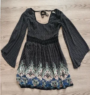Hollister Dress Floral thumbnail 2