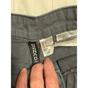 H&M Divided Gray Wide Leg‎ Cargo Pants Cropped Ankle Women's Size 2 thumbnail 3