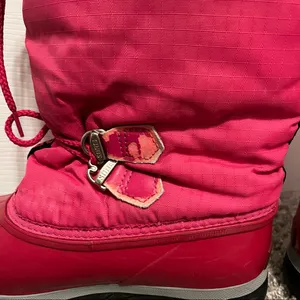 Sorel pink puffer snow boots size 6 thumbnail 5