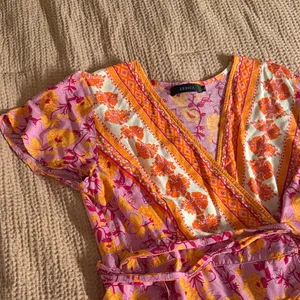 Viral Floral Wrap Dress Pink Size L thumbnail 4