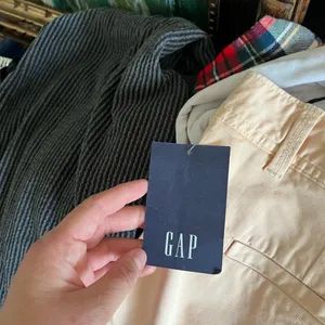 GAP - City Short Shorts thumbnail 3