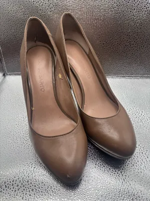 Franco Sarto Darren Leather Pumps Nude Tan Taupe Heeled Shoes Size 7.5 thumbnail 1