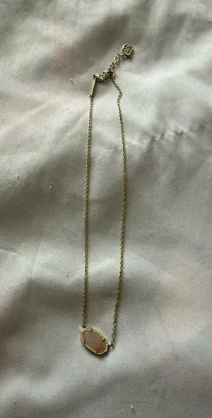 Rose Quartz Kendra Scott Necklace thumbnail 1
