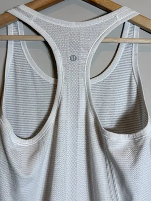 Lululemon Swiftly Tech Racerback Tank Top Women's 8 White Workout Gym Fitness thumbnail 9