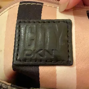 Vintage DKNY bag Black thumbnail 6