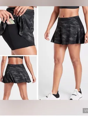 Athleta Women’s Camo Match Point Black Gray Skort Size Small thumbnail 2