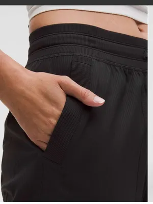 Lululemon Dance Studio Mid Rise Cropped Pant Sz 8 thumbnail 2
