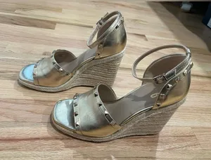 Gold Wedge Sandals thumbnail 1