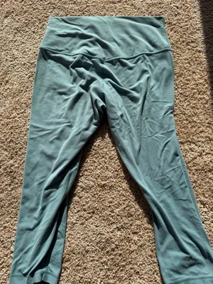Lululemon Crop Leggings thumbnail 3