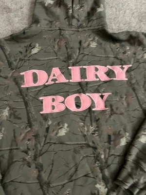 Dairy Boy The Boyfriend Hoodie Evergreen Camo/Pink Appliqué Women's Size Large thumbnail 3