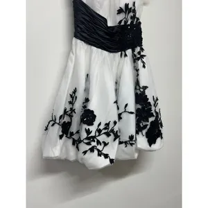 Sherri Hill‎ White Black Floral Lace Strapless Bubble Hem Mini Dress 4 Hoco Prom thumbnail 4
