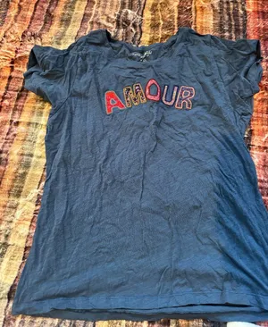 Amour Fitted Tee thumbnail 1