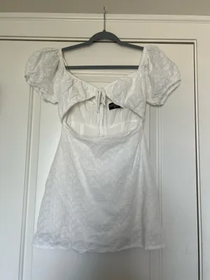 Kittenish Dress thumbnail 2