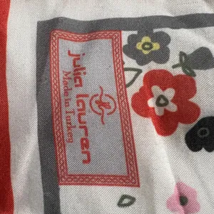 Floral Patterned Bedding Red thumbnail 2