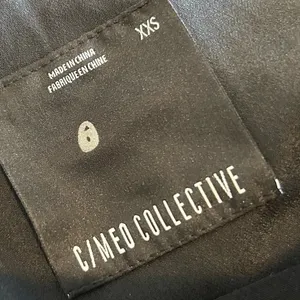 C/MEO Collective Revolve Black Mini Dress‎ Bell Sleeve Size XXS thumbnail 6