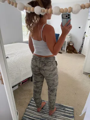 American Eagle Camo Cargo Pants thumbnail 3
