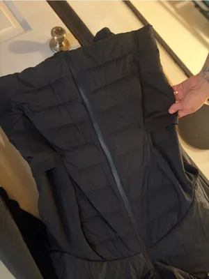 lululemon Down For It All Down Jacket 700 Fill Size 10 Black thumbnail 5