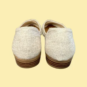 Maurice’s Shelby D’Orsay Flats Sz 7 Oatmeal Beige Tan Color Closed Almond Toe thumbnail 5