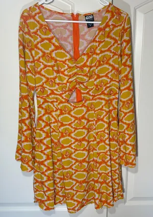 Her Universe Star Wars Solo Bell Sleeve Millennium Falcon Orange Dress Womens M‎ thumbnail 1