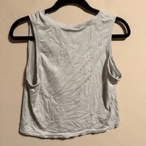 Lululemon Breeze By Muscle Crop Tank *lululemon Silver Lilac Silver Lilac Size 4 thumbnail 2