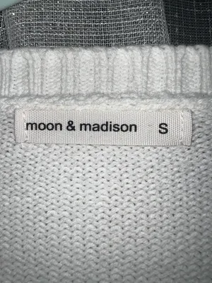 Cropped Sweater thumbnail 3