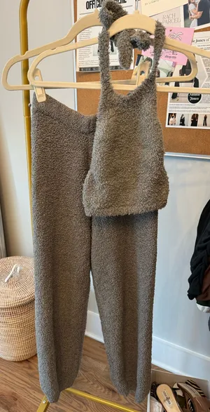 Skims Fuzzy Halter Top and Jogger Set thumbnail 1