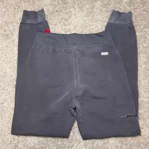 Figs Women’s Gray Zamora Joggers Scrub Pants thumbnail 3