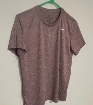 Nike medium‎ tee thumbnail 1