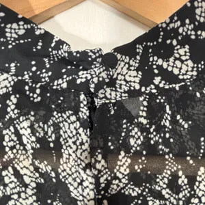 Who What Wear Blouse Black Floral Lace Print Mock Neck‎ Victorian Semi-Sheer L thumbnail 6