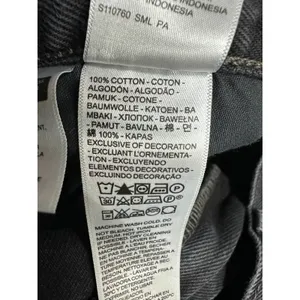 Levis Baggy Dad Jeans Womens 29 Washed Black Distressed Raw Hem A3494-0018 thumbnail 7